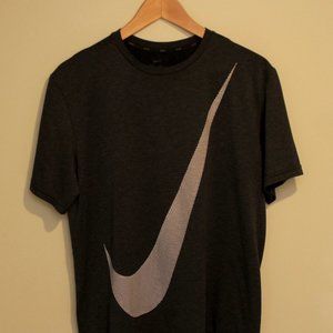 Nike Dri-Fit Swoosh Tee